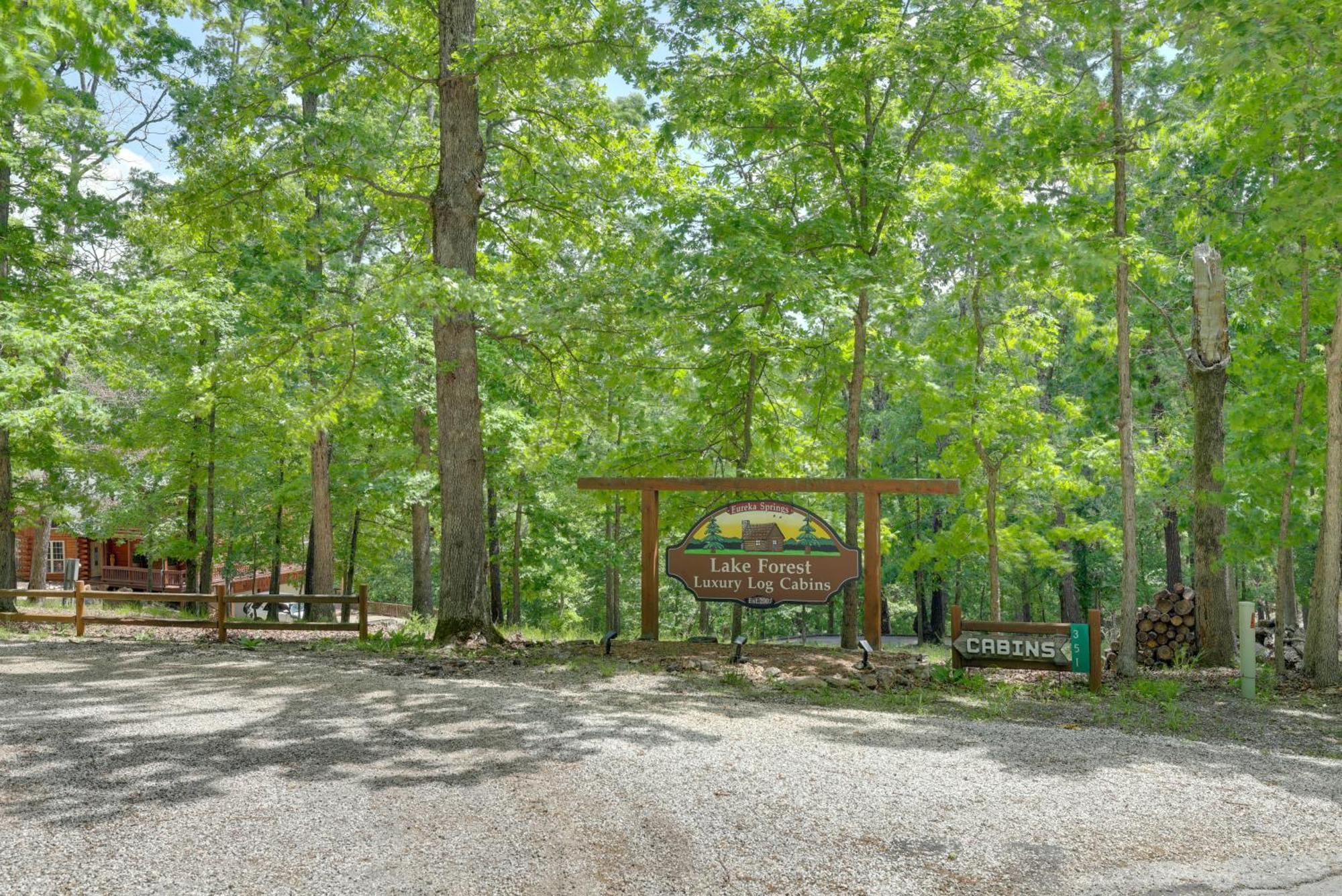 Holiday Island Home Mountain View And Hot Tub! Экстерьер фото